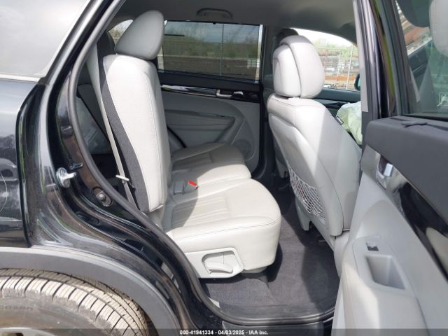 5XYKT3A64FG622625 KIA SORENTO LX
