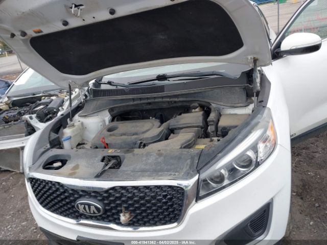 5XYPGDA30HG203924 KIA Sorento 2.4l Lx