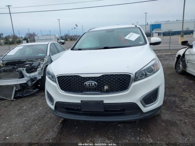 5XYPGDA30HG203924 KIA Sorento 2.4l Lx