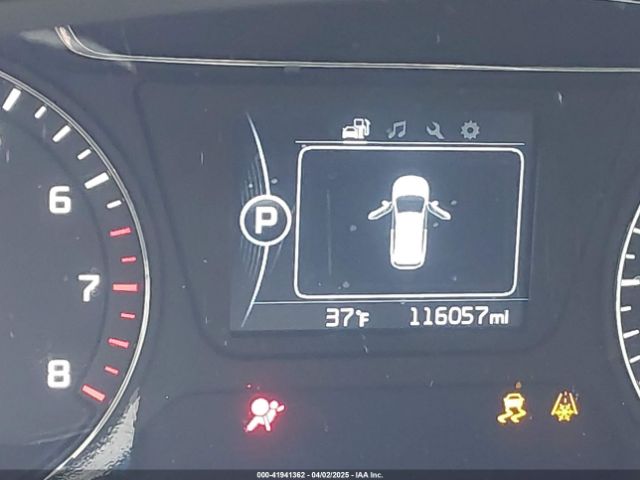 5XYPGDA30HG203924 KIA Sorento 2.4l Lx