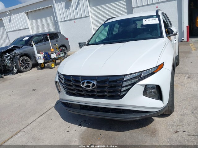 5NMJB3AE1NH027676 Hyundai TUCSON SEL