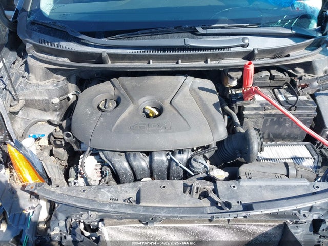 KMHD35LHXGU325972 Hyundai ELANTRA GT