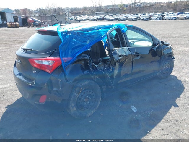 KMHD35LHXGU325972 Hyundai ELANTRA GT