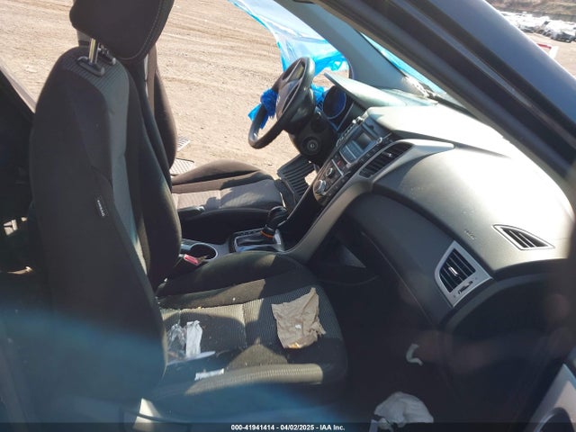 KMHD35LHXGU325972 Hyundai ELANTRA GT