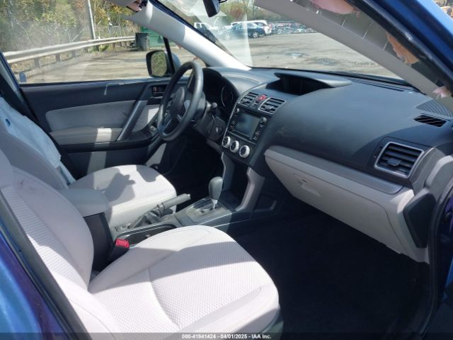 JF2SJABC9JH525596 Subaru Forester 2.5i