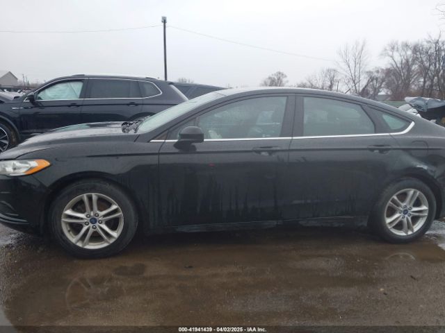 3FA6P0H75JR113960 Ford FUSION SE