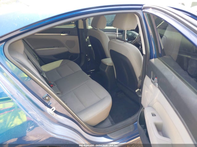 5NPD84LF7LH562325 Hyundai ELANTRA SEL