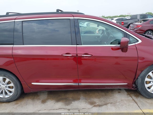 Chrysler Pacifica Touring-l 2017 2C4RC1BG7HR835819 Image 13