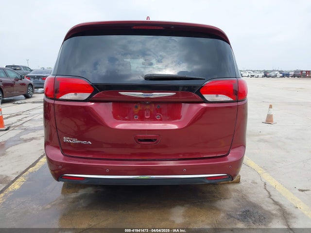 Chrysler Pacifica Touring-l 2017 2C4RC1BG7HR835819 Image 16