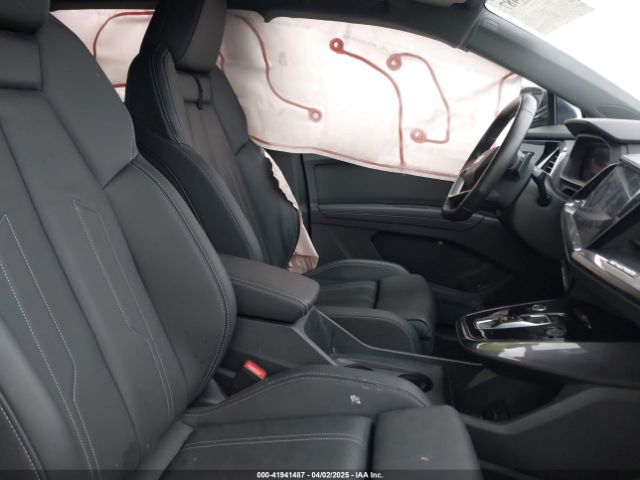 2022 AUDI Q4 E-TRON WA1L2BFZ6NP047597 Photo 7