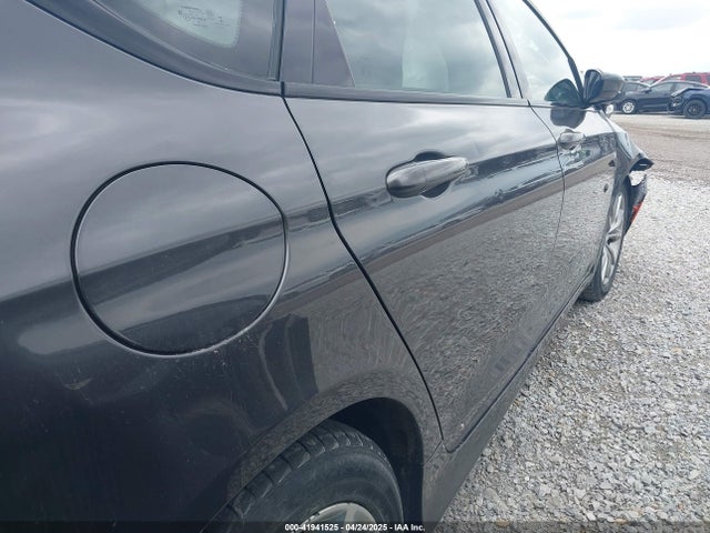 1C3CCCBB1FN532331 Chrysler 200