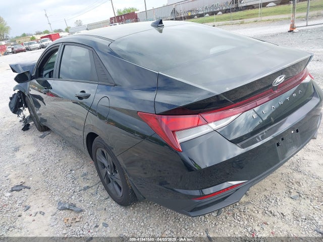 KMHLM4AG4NU247456 Hyundai ELANTRA SEL