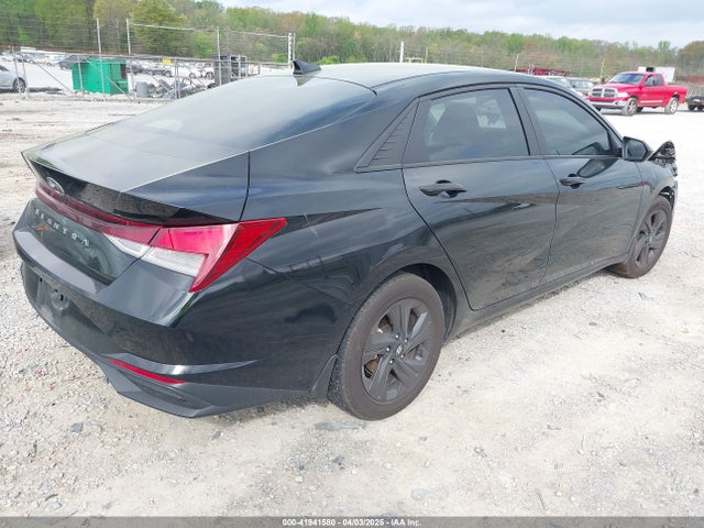 KMHLM4AG4NU247456 Hyundai ELANTRA SEL