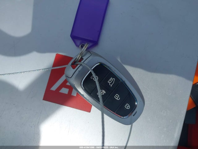 5NMJBCAE5PH221713 Hyundai TUCSON SEL