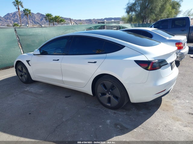 5YJ3E1EAXNF317928 Tesla MODEL 3