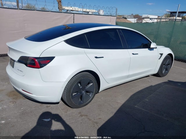 5YJ3E1EAXNF317928 Tesla MODEL 3