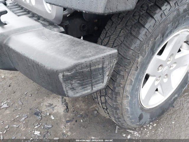 1C4AJWAG6FL501160 Jeep Wrangler Sport