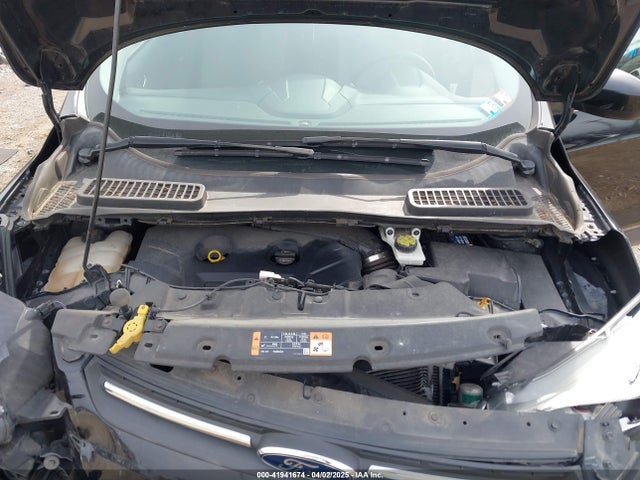 1FMCU9G94GUA30823 Ford ESCAPE SE