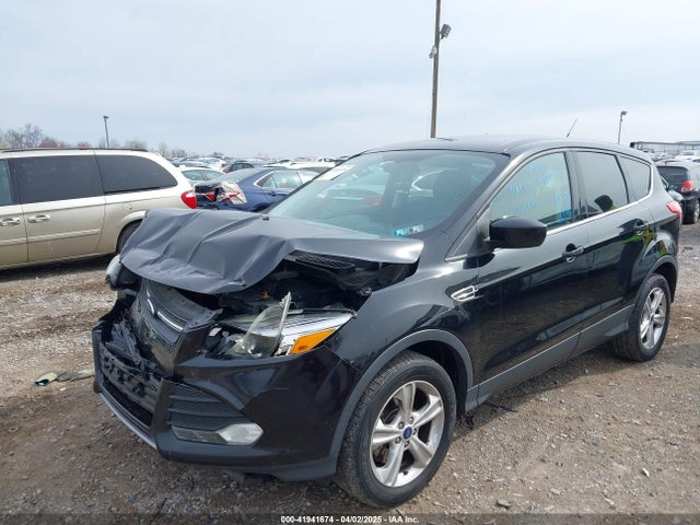 1FMCU9G94GUA30823 Ford ESCAPE SE
