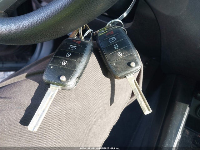 5XYPG4A36GG170121 KIA Sorento 2.4l Lx