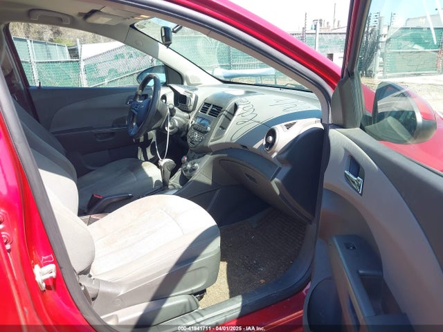 1G1JC5SG0E4189664 Chevrolet Sonic Lt Auto