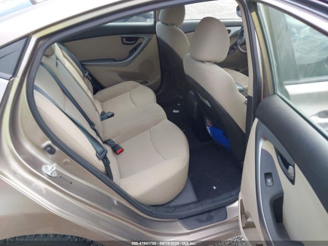 5NPDH4AE6GH656681 Hyundai ELANTRA SE