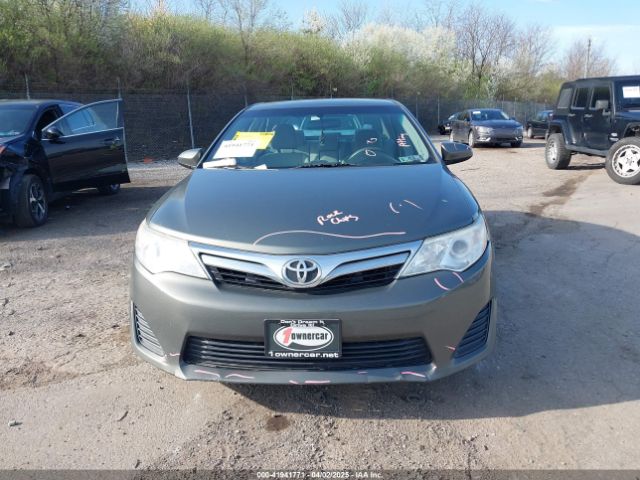 4T4BF1FK2ER436873 Toyota CAMRY LE