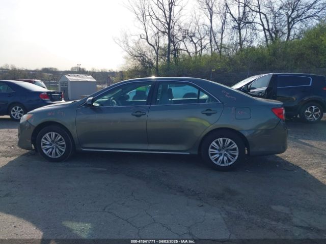 4T4BF1FK2ER436873 Toyota CAMRY LE