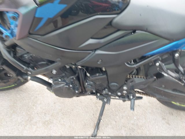 2022 SUZUKI GSX-S750 JS1C533B9N7100135 Photo 8