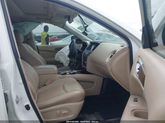 5N1DR2MN6KC587102 Nissan Pathfinder Platinum