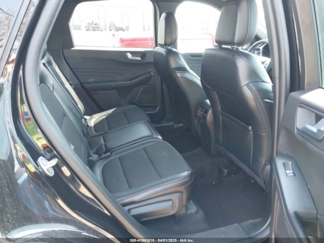 1FMCU0MN1RUA91420 Ford Escape St-line