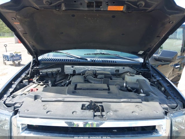 1FMJU1K58EEF40287 Ford Expedition Limited