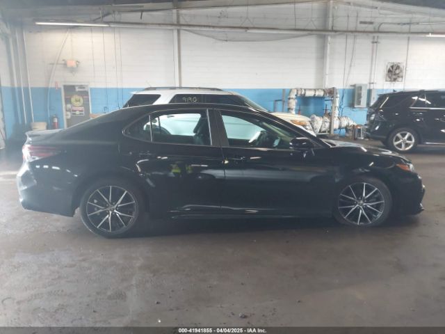 4T1G11BK2MU026125 Toyota Camry Se Awd