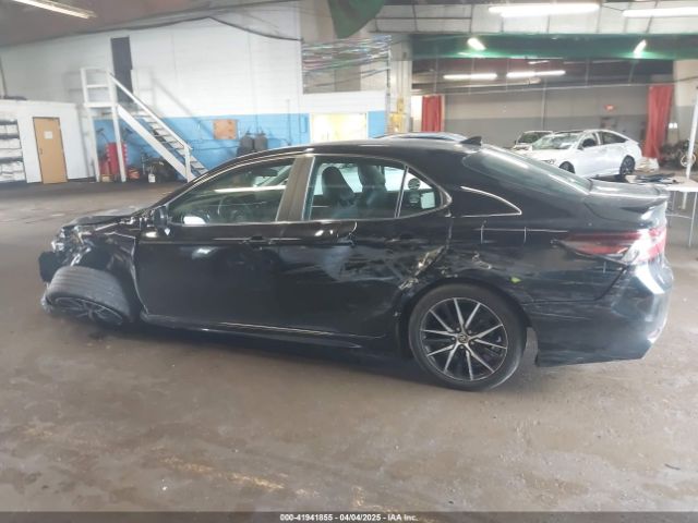 4T1G11BK2MU026125 Toyota Camry Se Awd