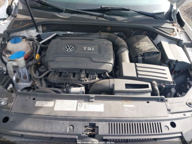 1VWAT7A34FC104038 Volkswagen Passat 1.8t S