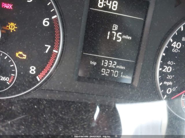 1VWAT7A34FC104038 Volkswagen Passat 1.8t S
