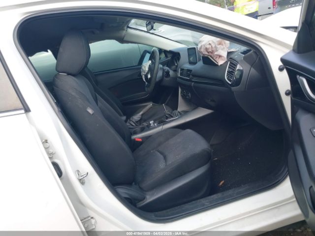 3MZBM1U74GM322039 Mazda Mazda3 I Sport
