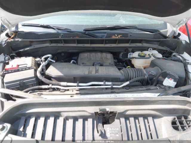 3GTPUCEK5NG683072 GMC Sierra 1500 4wd  Short Box Elevation With 3sb
