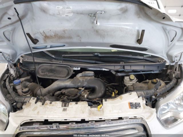 1FTYR1ZM7KKA71062 Ford Transit-250