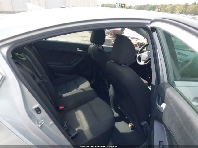 3KPFK4A73HE091453 KIA FORTE LX