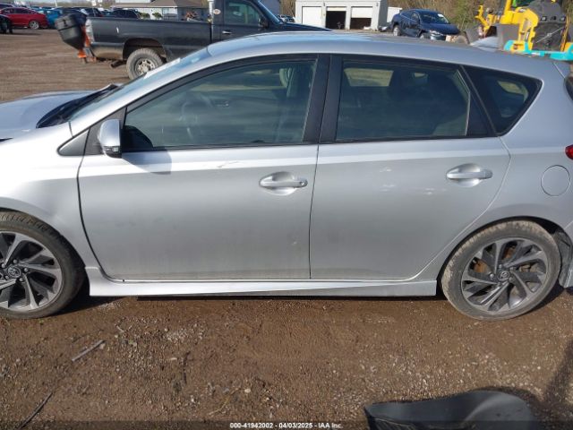 JTNKARJE7JJ560948 Toyota COROLLA IM