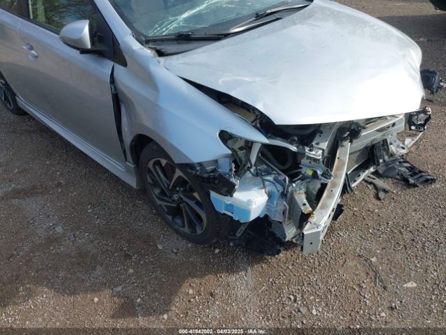 JTNKARJE7JJ560948 Toyota COROLLA IM