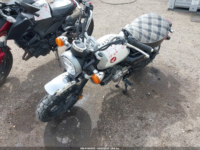 MLHJB0350R5200704 Honda Jb03e-6200001