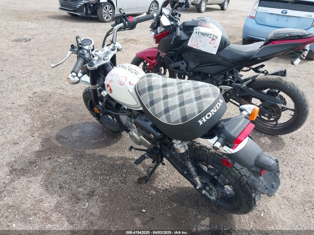 MLHJB0350R5200704 Honda Jb03e-6200001