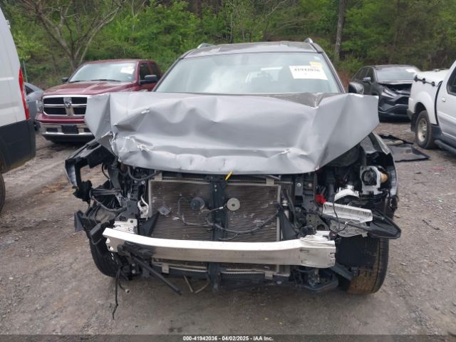 5N1DR2MN7JC654627 Nissan Pathfinder S