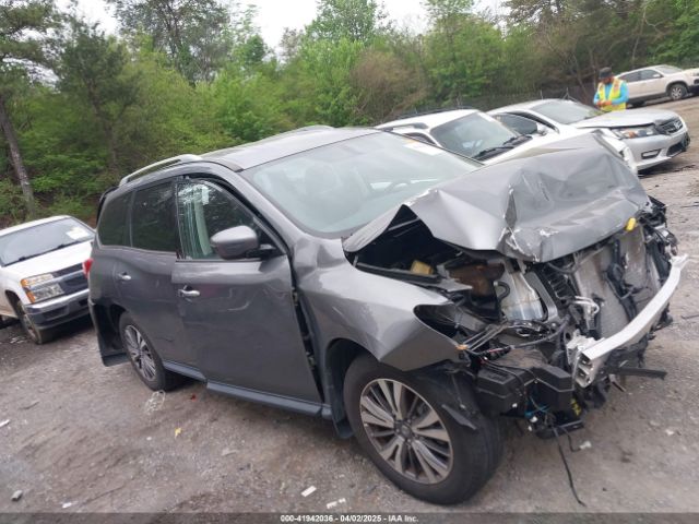 5N1DR2MN7JC654627 Nissan Pathfinder S