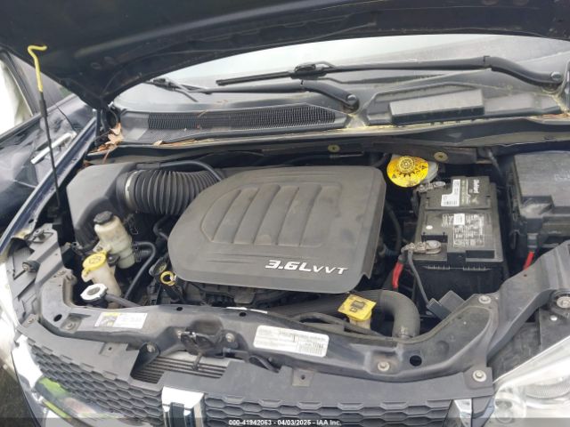 2C4RDGCG7FR712193 Dodge Grand Caravan Sxt