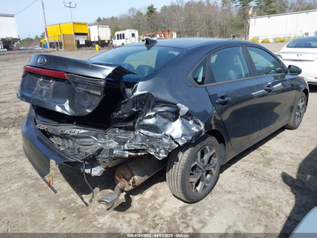 3KPF24AD0KE102969 KIA Forte Lxs