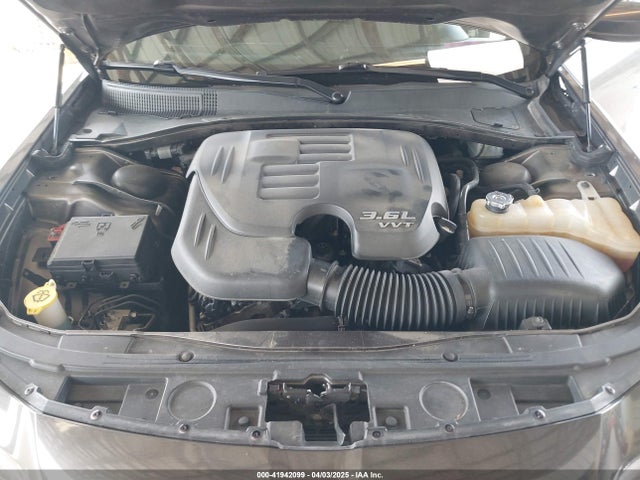 Chrysler 300 300s 2018 2C3CCABGXJH141003 Image 10