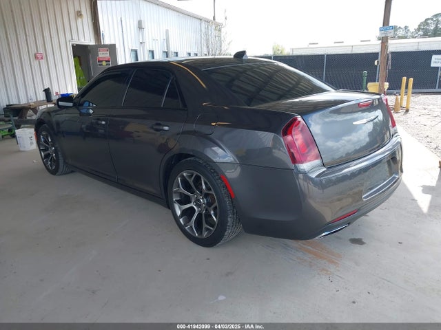 Chrysler 300 300s 2018 2C3CCABGXJH141003 Image 3